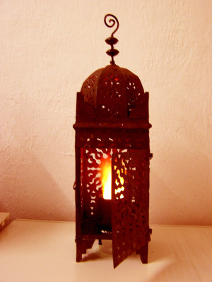 Small Iron Table Lantern (click to enlarge)